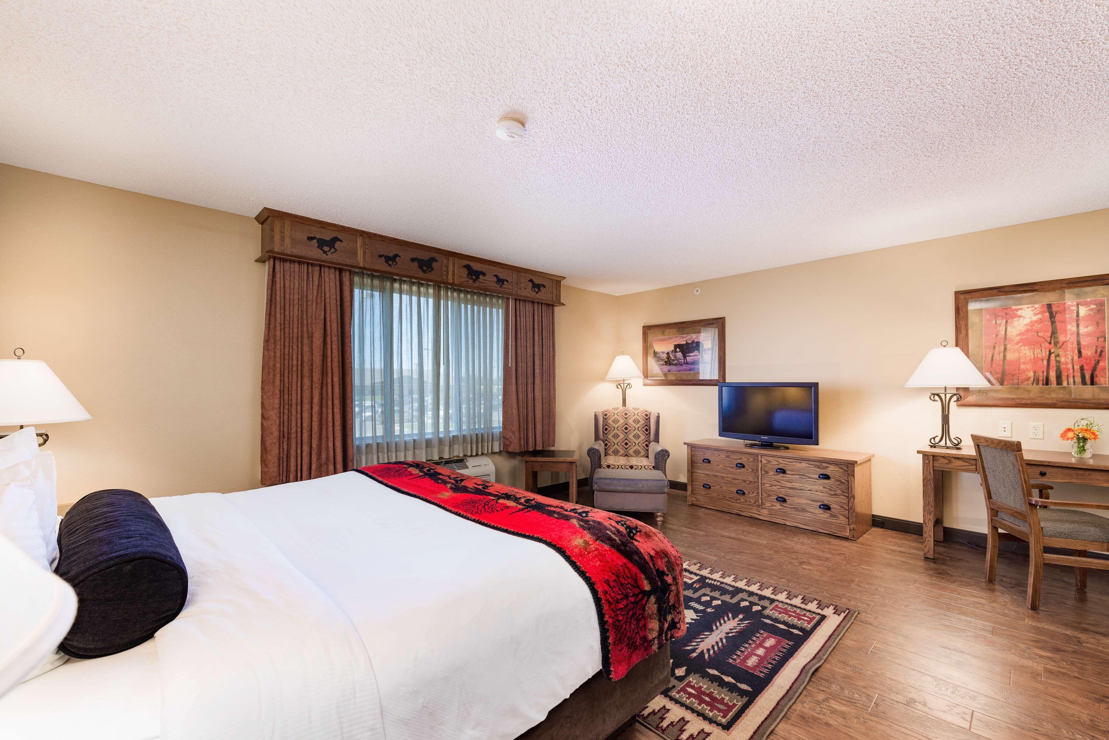 Best Western Plus Kelly Inn & Suites Билингс Екстериор снимка
