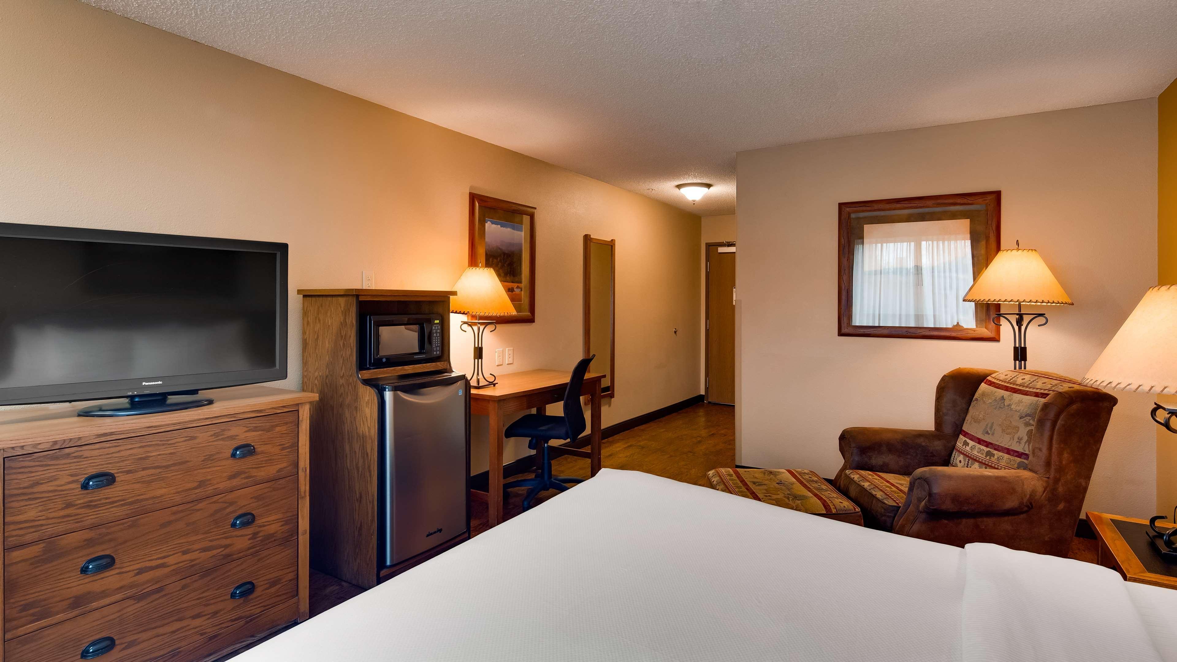 Best Western Plus Kelly Inn & Suites Билингс Екстериор снимка