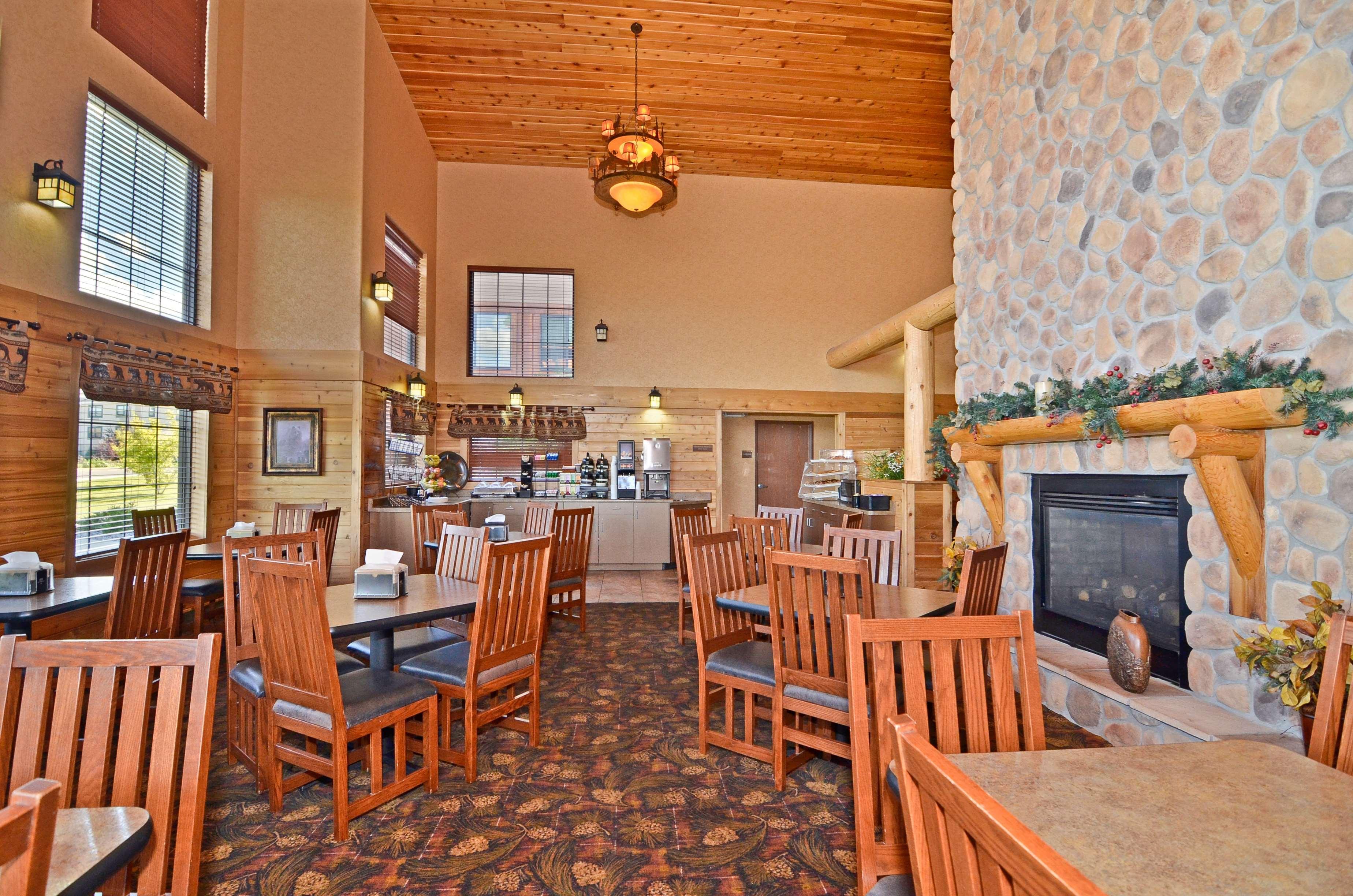 Best Western Plus Kelly Inn & Suites Билингс Екстериор снимка