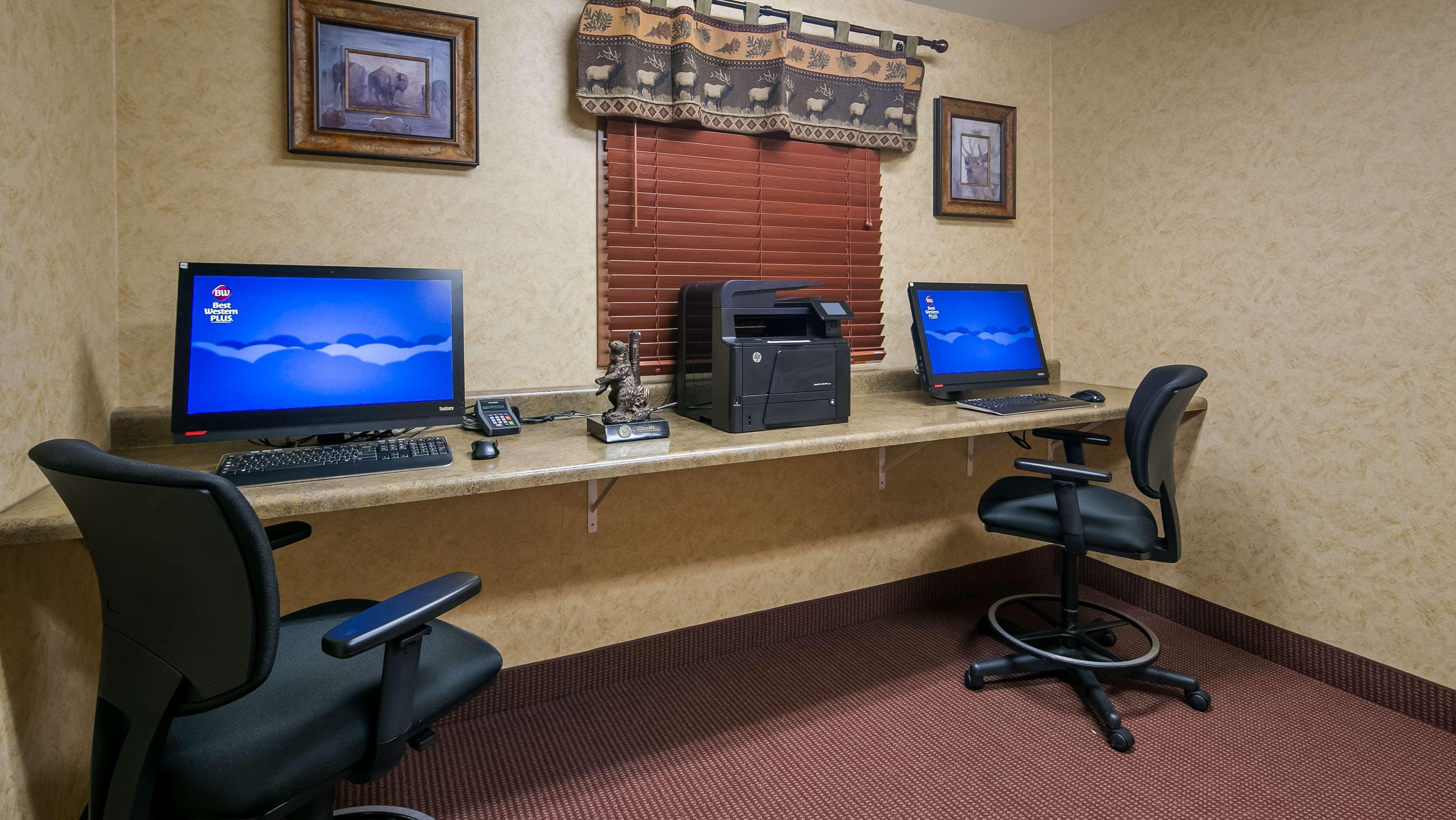 Best Western Plus Kelly Inn & Suites Билингс Екстериор снимка